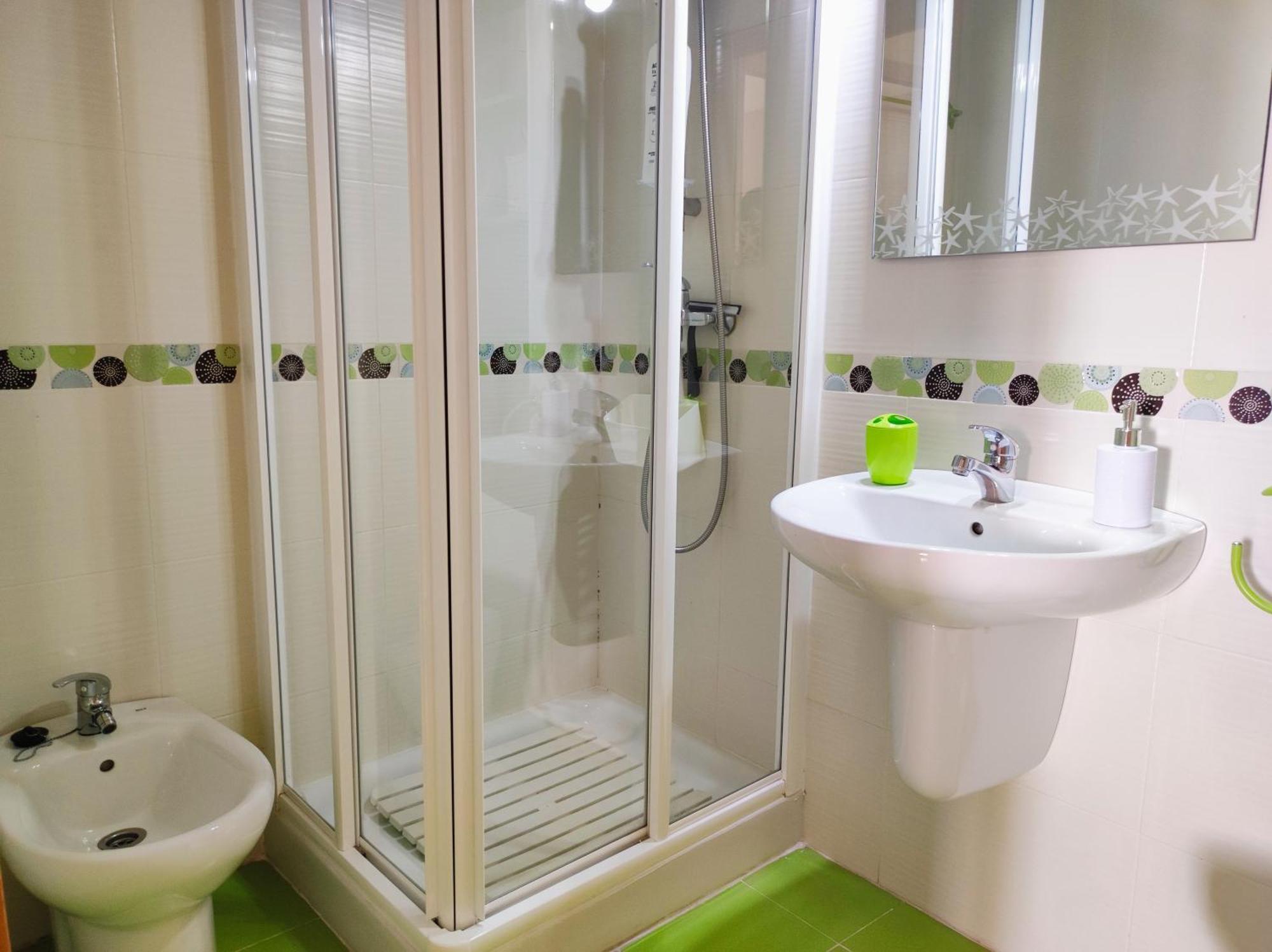 En Ca Tito. Luminoso Y Centrico. Autentica Apartament Sevilla